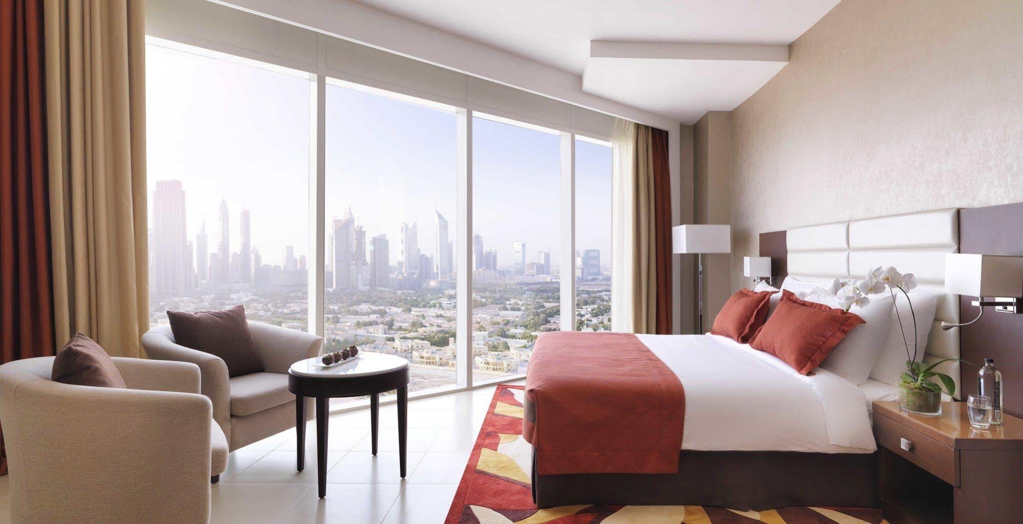 Hotel Millennium Central Downtown Dubai Esterno foto